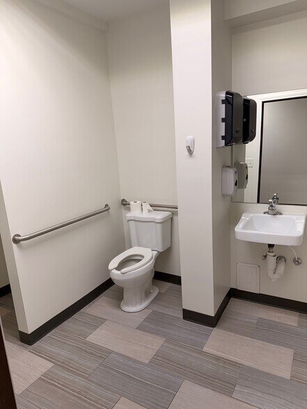 More Photos Of 3193 Lower Union Hill Rd, Canton Distribution For Lease