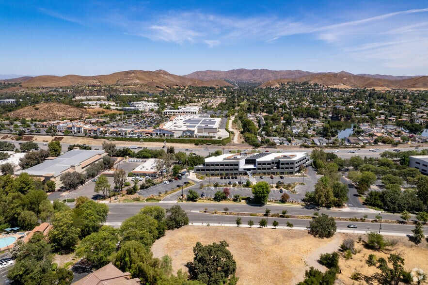 More Photos Of 30851 Agoura Rd, Agoura Hills Loft Creative Space For Lease