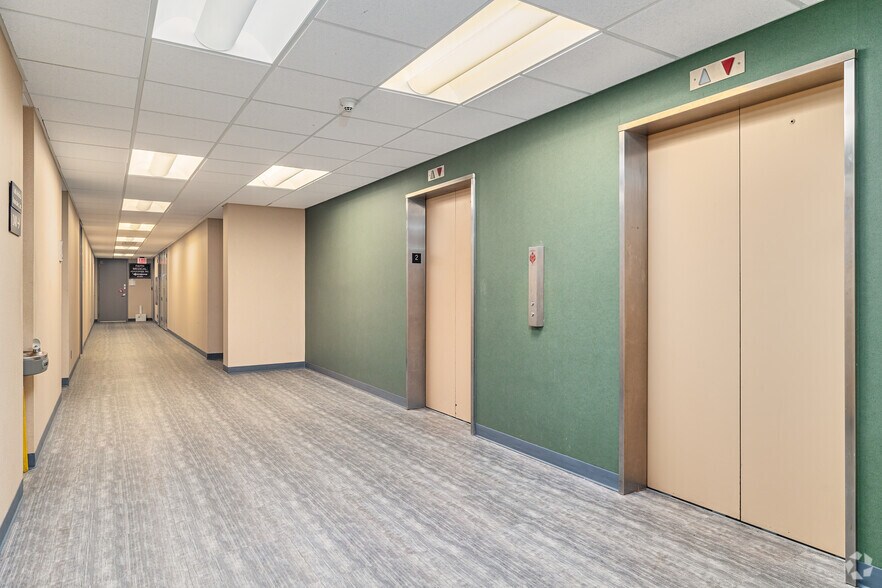 More Photos Of 11201 Shaker Blvd, Cleveland Medical For Lease