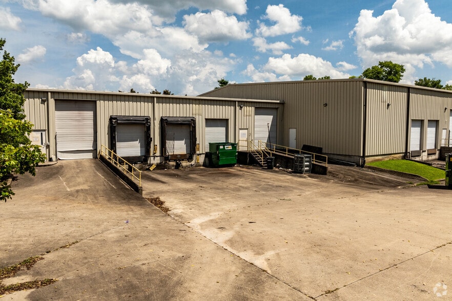 More Photos Of 342 Homestead Rd, Nashville Distribution For Lease