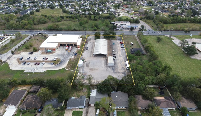 Primary Photo Of 11510 Cullen Blvd, Houston Warehouse For Lease