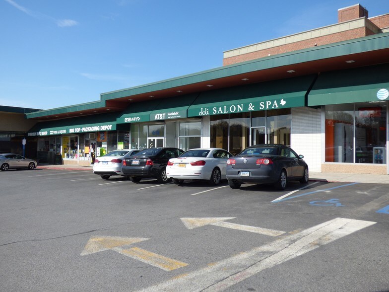 More Photos Of 355 Halstead Ave, Harrison Unknown For Lease