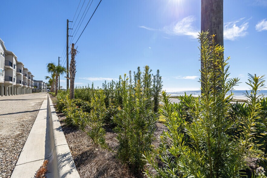 More Photos Of 2254 W Highway 98, Port Saint Joe Apartments For Sale