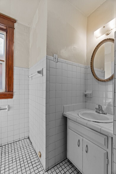 More Photos Of 4504 Arsenal St, Saint Louis Multifamily For Sale