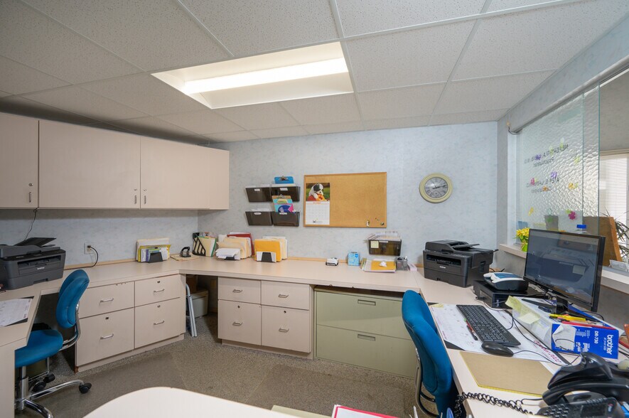 More Photos Of 755 Boardman Canfield Rd, Boardman Medical For Lease