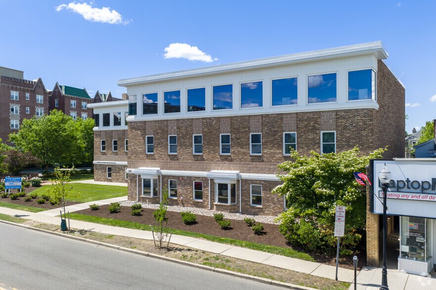 More Photos Of 175 South St, Morristown Medical For Lease