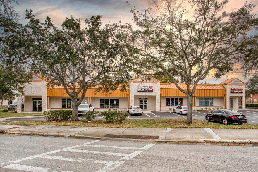 More Photos Of 225 N Ronald Reagan Blvd, Longwood General Retail For Sale
