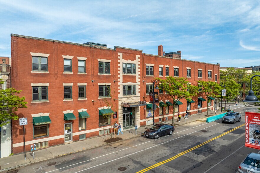 More Photos Of 229-235 Harvard St, Brookline Loft Creative Space For Lease