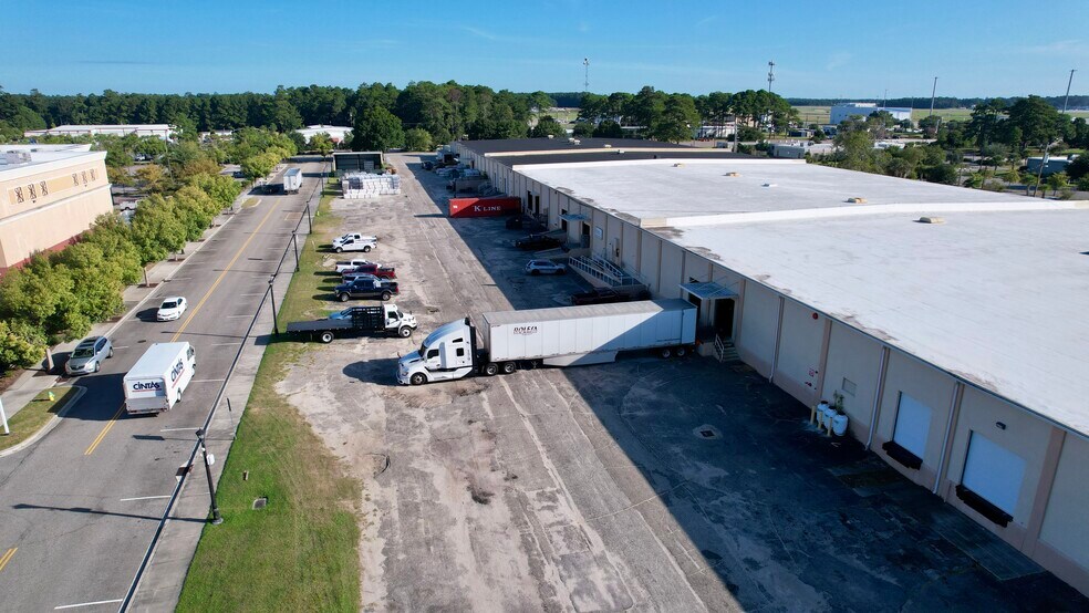 More Photos Of 1131 Shine Ave, Myrtle Beach Warehouse For Lease