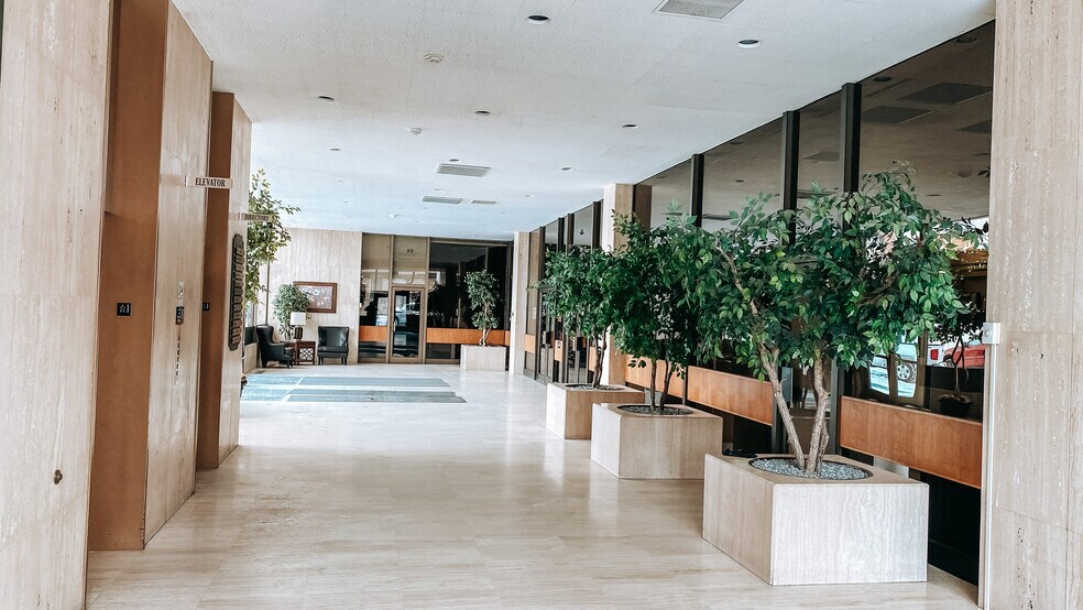 More Photos Of 330 Shoup Ave, Idaho Falls Coworking Space