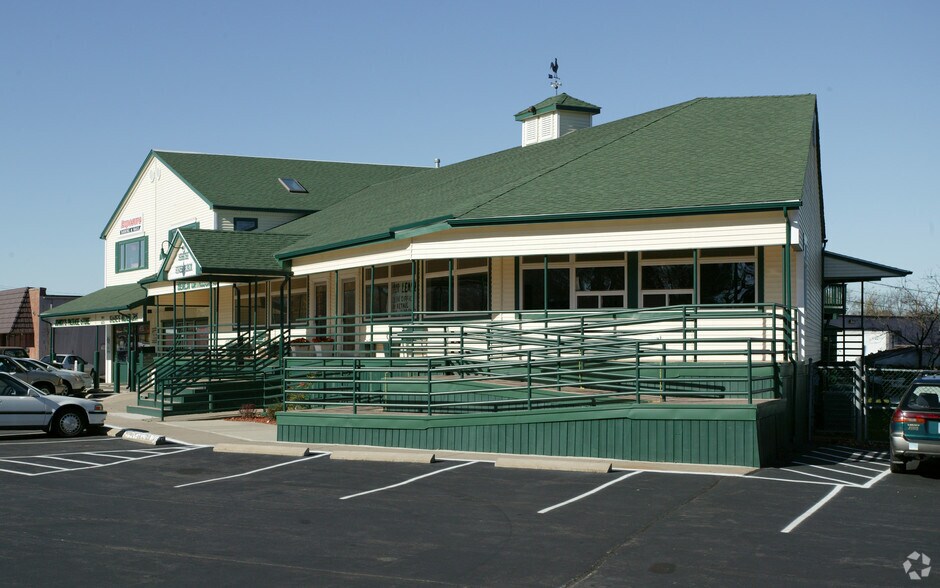 More Photos Of 37-45 Mill St, Berlin Freestanding For Lease