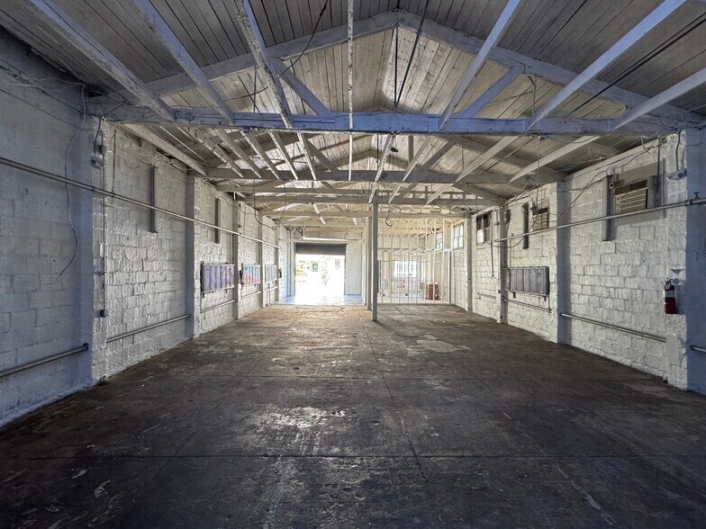 More Photos Of 470 Grove St, Irvington Industrial For Sale