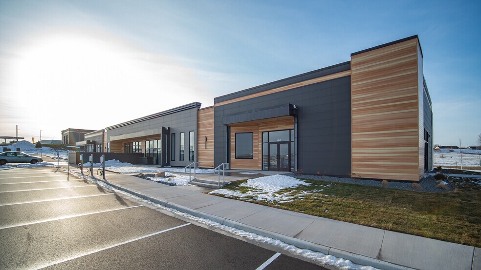 More Photos Of 3629 Sarah Pl NW, Rochester Storefront Retail Office For Lease