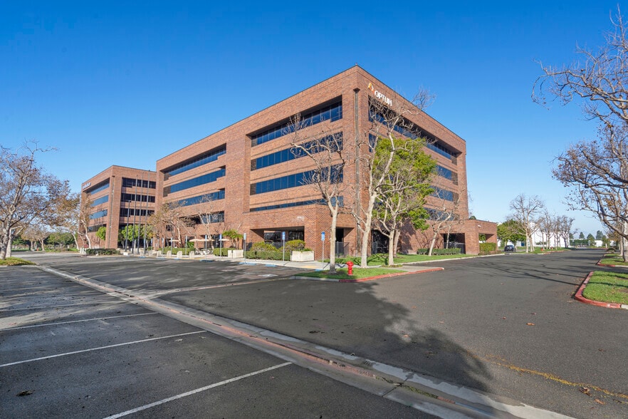 Primary Photo Of 5701 Katella Ave, Cypress Office For Lease