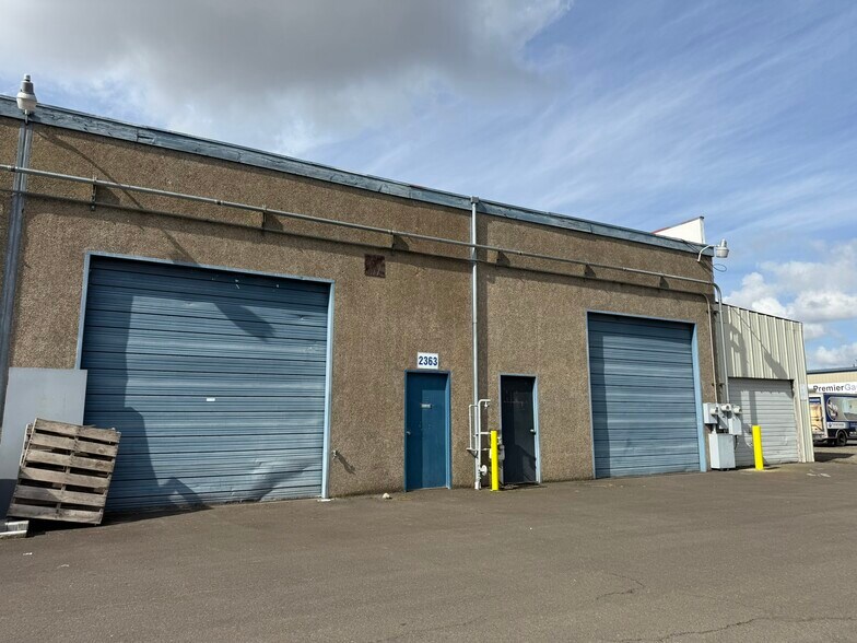 Primary Photo Of 2355-2365 Hyacinth St NE, Salem Warehouse For Lease