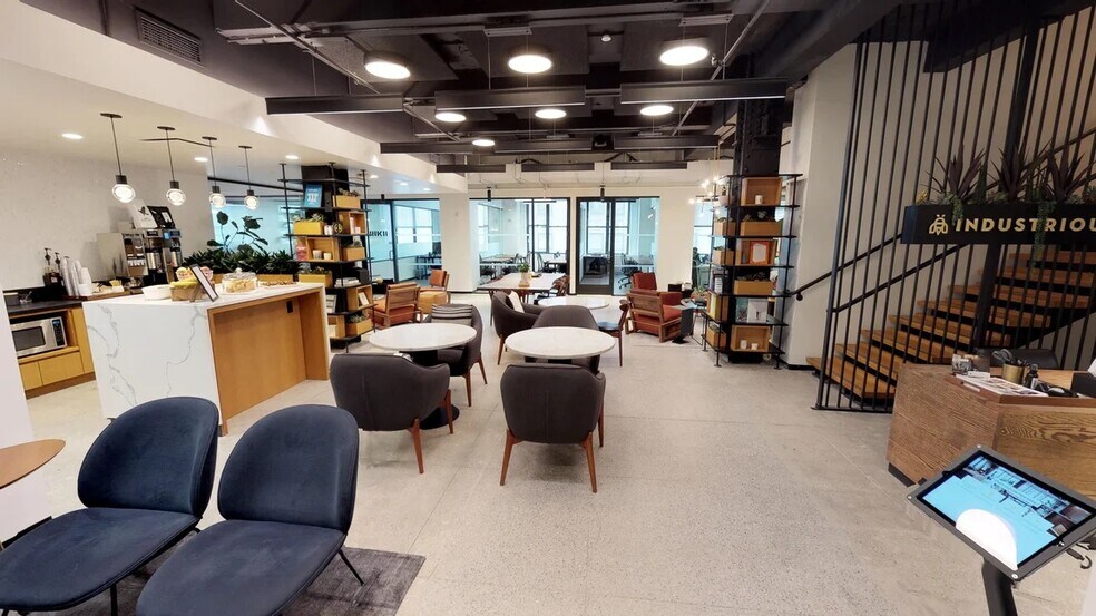 Primary Photo Of 215 Park Ave S, New York Coworking Space