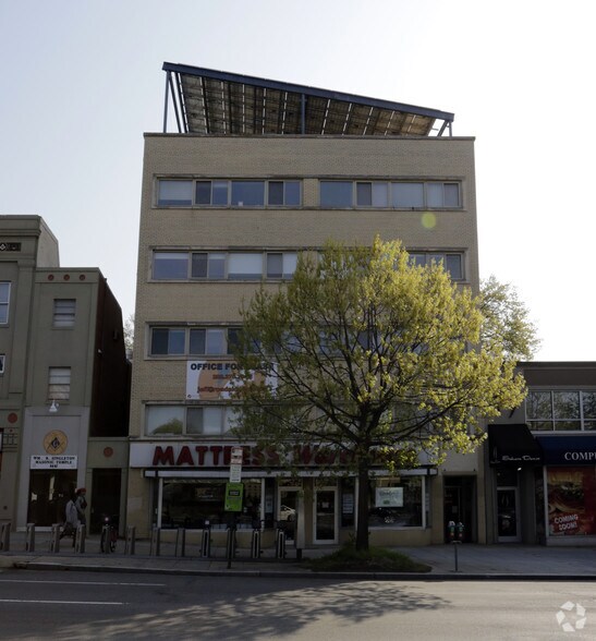 More Photos Of 4000 Albemarle St NW, Washington Office For Lease