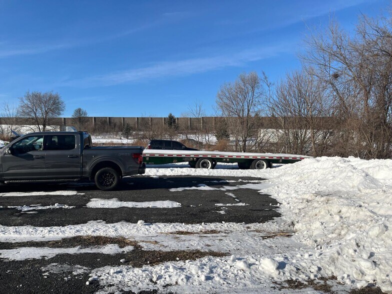 More Photos Of 832 Trexlertown Rd, Breinigsville Warehouse For Sale