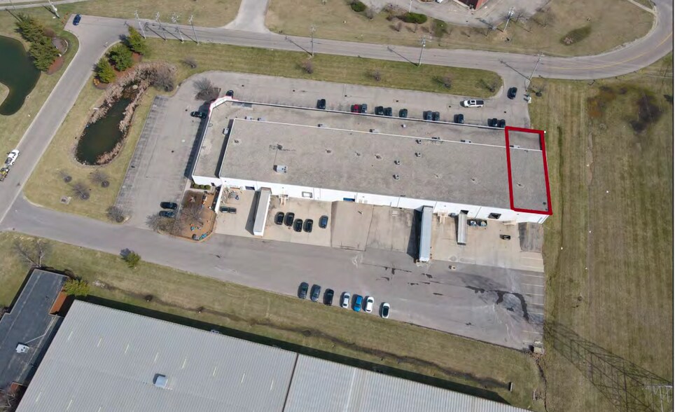 More Photos Of 5635-5653 Union Centre Dr, West Chester Warehouse For Lease
