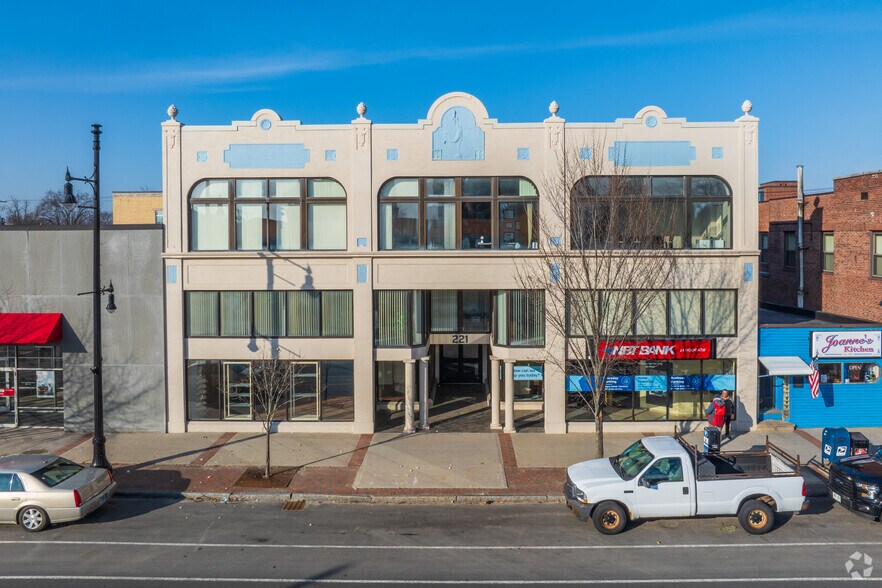 More Photos Of 221 Main St, Nashua Office Residential For Lease