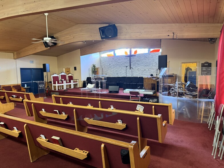 More Photos Of 1850 15th St, San Pablo Religious Facility For Sale