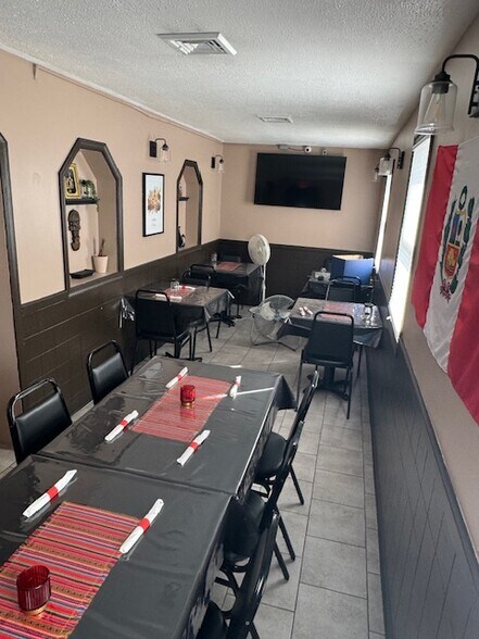 More Photos Of 954 Pembroke Rd, Bethlehem Restaurant For Sale