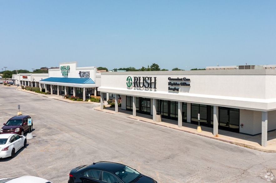 More Photos Of 1900-2100 W Galena Blvd, Aurora Unknown For Lease