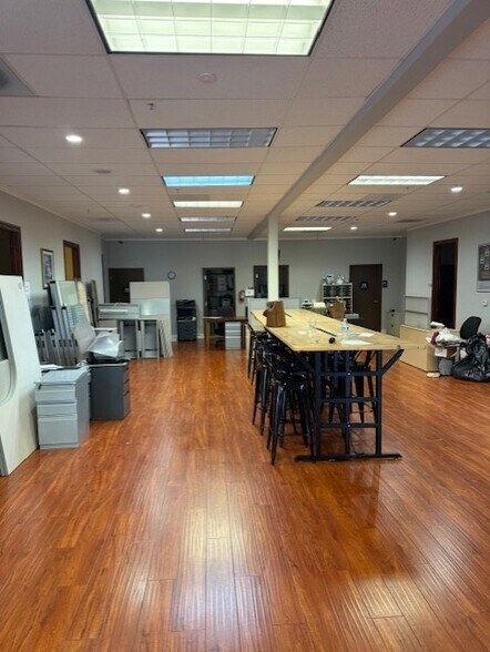 More Photos Of 2050 Concourse Dr, San Jose Research And Development For Sale