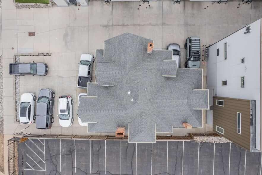 More Photos Of 3132 Federal Blvd, Denver Office For Sale