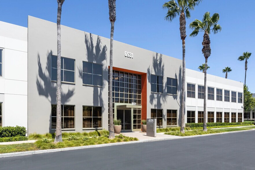 More Photos Of 46 Discovery, Irvine Unknown For Lease