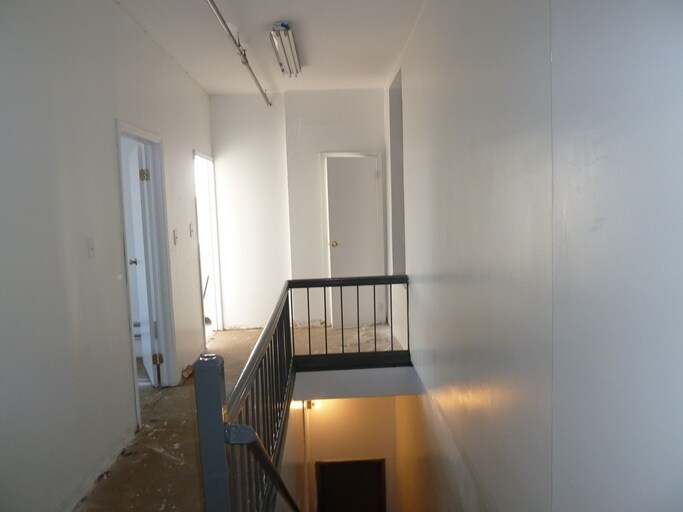 More Photos Of 531-535 Wortman Ave, Brooklyn Warehouse For Lease