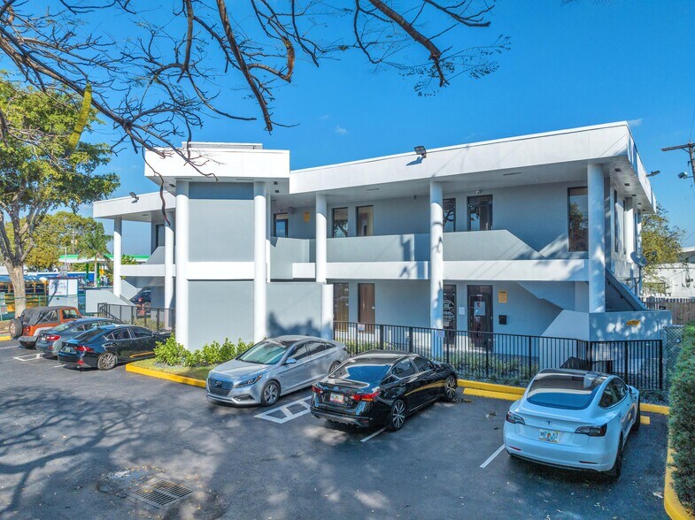 Primary Photo Of 1818 Sheridan St, Hollywood Medical For Lease