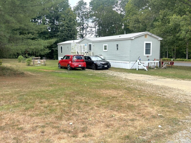 More Photos Of 434 Tate Rd, Corinth Trailer Camper Park For Sale