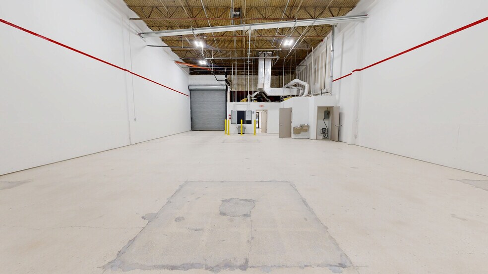 More Photos Of 1801-1839 NW 79th Ave, Doral Unknown For Lease