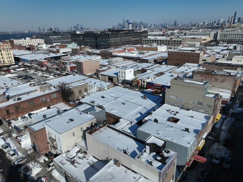 More Photos Of 262-272 43rd St, Brooklyn Warehouse For Sale