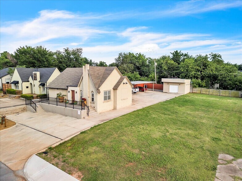 More Photos Of 1220 NW 50th St, Oklahoma City Medical For Sale