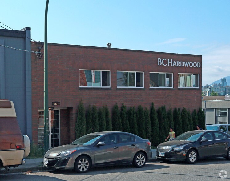 More Photos Of 2227 E Quebec St, Vancouver Warehouse For Sale