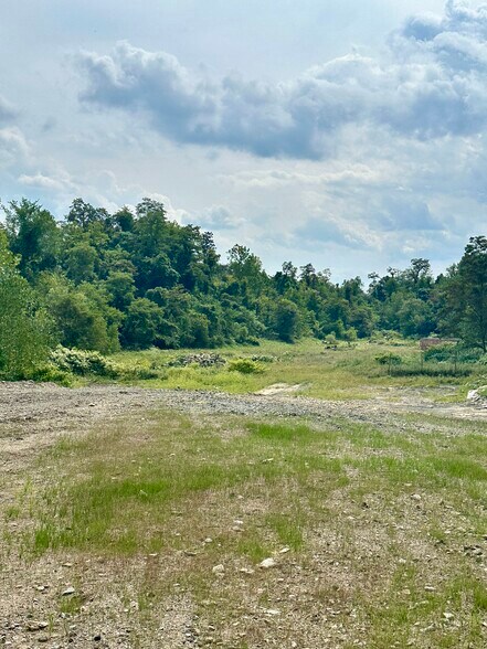 More Photos Of 14140 Us-30, Irwin Land For Sale