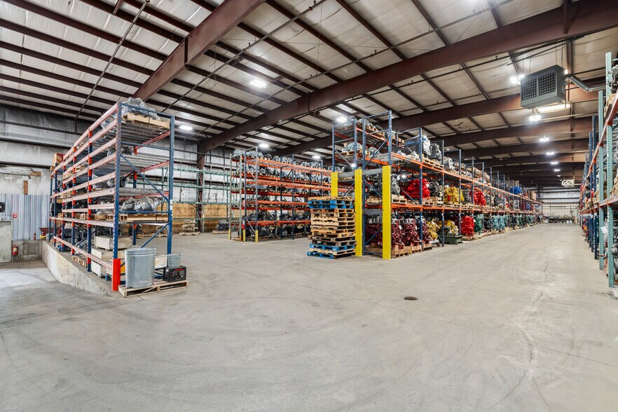More Photos Of 88 Benson St, Fitchburg Truck Terminal For Lease