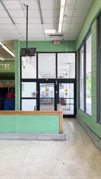 Primary Photo Of 4634-4639 Gravois Rd, House Spgs, House Springs Supermarket For Lease