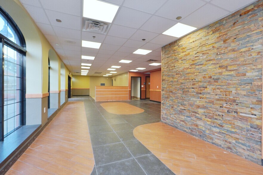 More Photos Of 131 N Broadway, South Amboy Storefront Retail Office For Sale