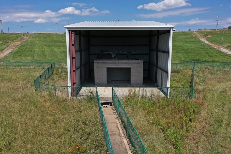 More Photos Of 43510 National Rd, Belmont Industrial For Sale