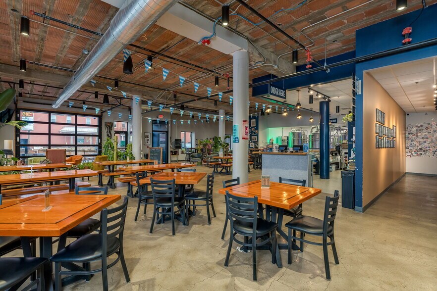 More Photos Of 108 S Minnesota Ave, Saint Peter Storefront Retail Office For Sale