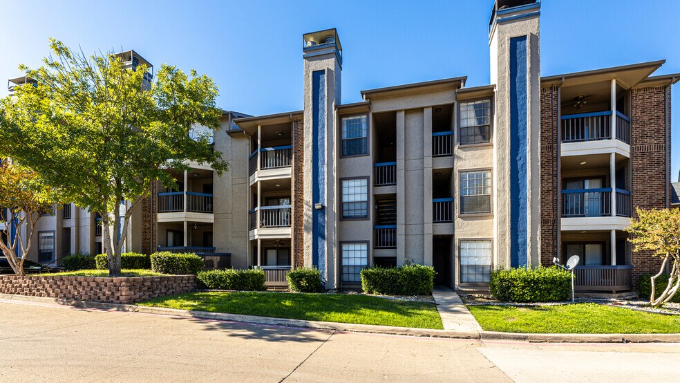 More Photos Of 9010 Markville Dr, Dallas Apartments For Sale
