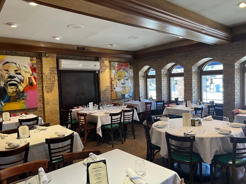 More Photos Of 390 City Island Ave, Bronx Restaurant For Lease