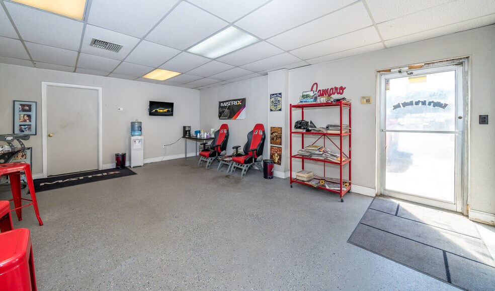 More Photos Of 1018 Orange St, Titusville Warehouse For Sale