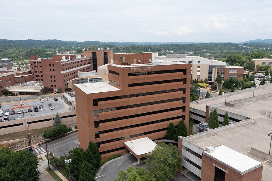 More Photos Of 135 W Ravine Rd, Kingsport Medical For Lease