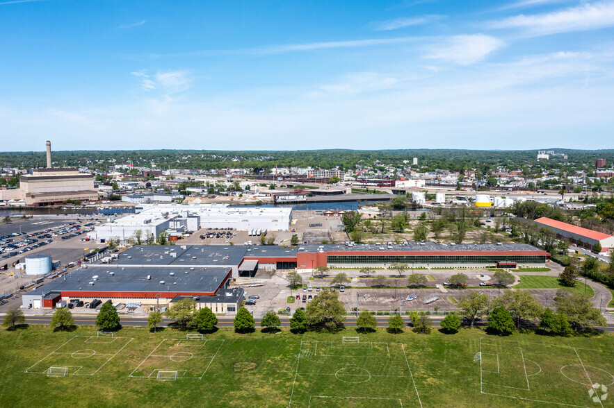 Primary Photo Of 1010-1080 Atlantic St, Bridgeport Manufacturing For Lease