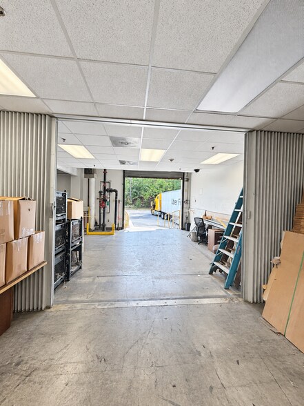 More Photos Of 1 Old Mills Way, Columbus Industrial For Sale