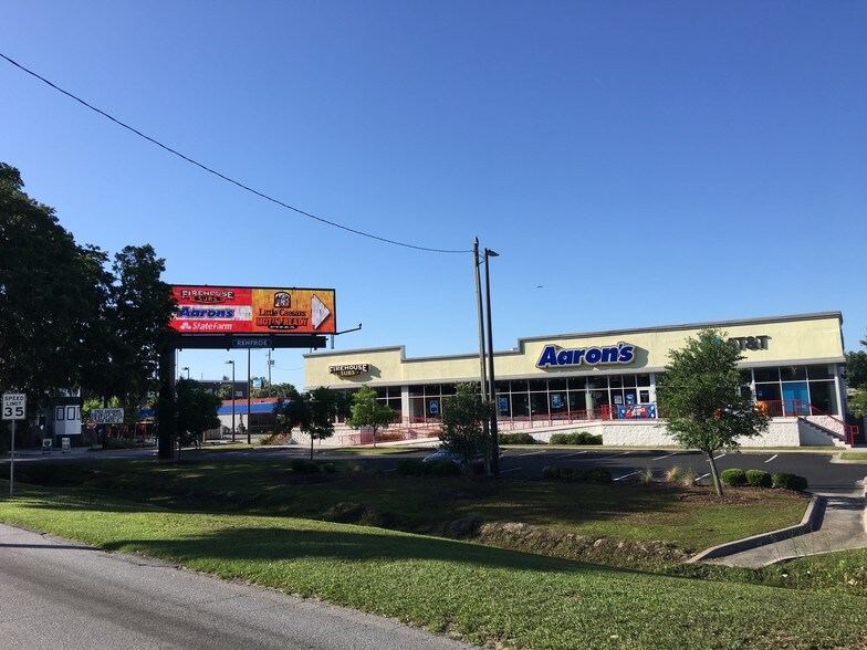 Primary Photo Of 1935 E Victory Dr, Savannah General Retail For Lease